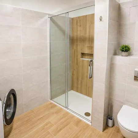 Апартаменты Modern 2 With Terrace, Chrenoviska Липтовски-Микулаш